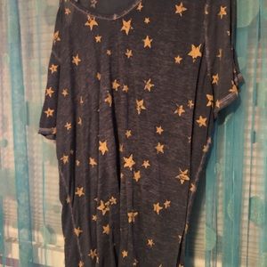 Lane Bryant gold star t-shirt size 22-24
